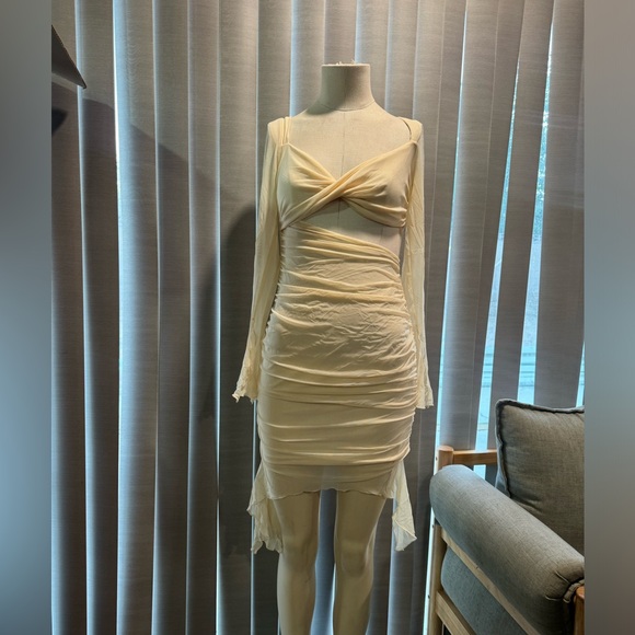 COLYSMO mini dress ✨ - Picture 3 of 11